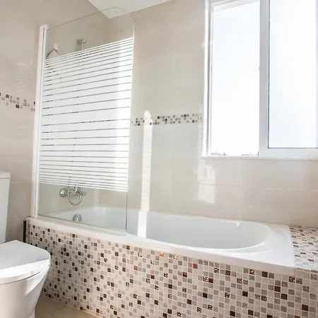 Danae Pearl 10 Villa *